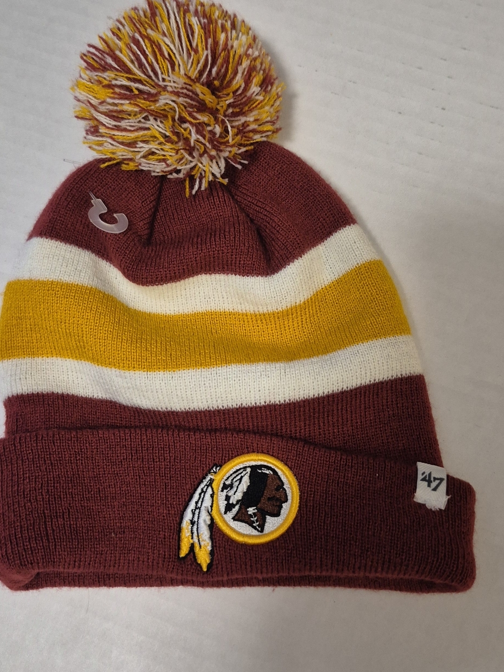 Redskins Original logo '47  brand Beanie - Burgundy Pom Pom Hat